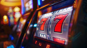 Pengguna mobile melihat kalender event sepak bola dan hiburan bersama m777casino